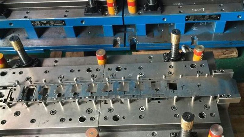 医疗塑胶模具定制流程全解析：从设计到交付的每一个关键点