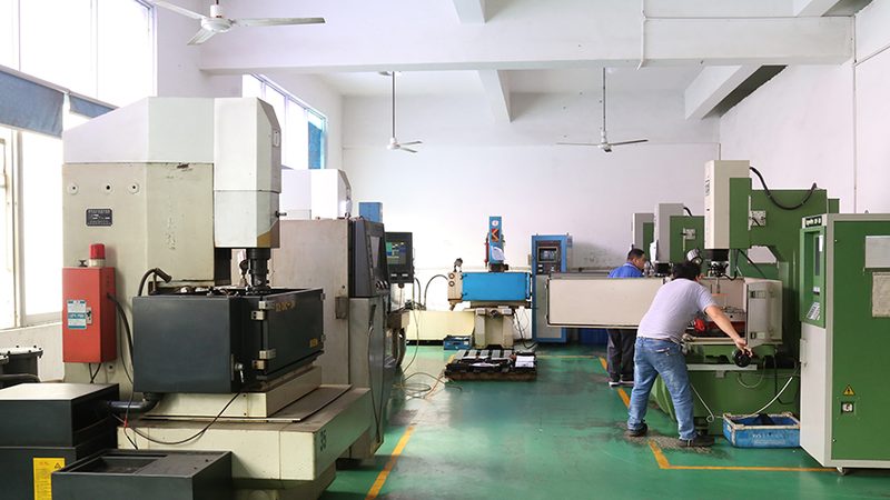 汽车模具价格构成解析：揭秘合理定价的奥秘